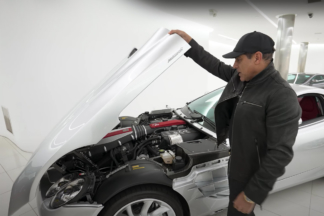 Vídeo: ¿cuánto cuesta el mantenimiento de 5 Mercedes-Benz SLR McLaren? Cuánto cuesta el mantenimiento de 5 Mercedes-Benz SLR McLaren