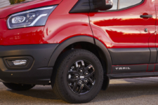 Ford Transit Trail