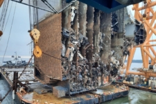rescatando-4200-coches-barco-hundido-golden-ray