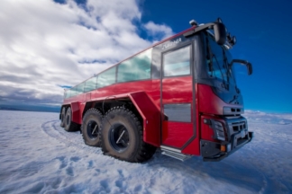 Sleipnir, el autobús de ocho ruedas para recorrer glaciares Sleipnir