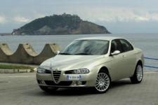 Alfa Romeo 156 historia