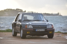 subasta peugeot 205 turbo 16 1984
