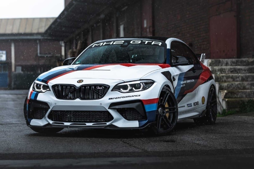 BMW M2 CS Manhart
