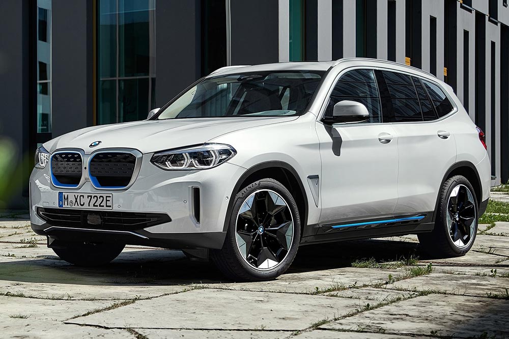 coches con llantas aerodinámicas 