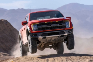 Nuevo Ford F-150 Raptor 2021: el mítico pick-up se actualiza Ford F-150 Raptor 2021