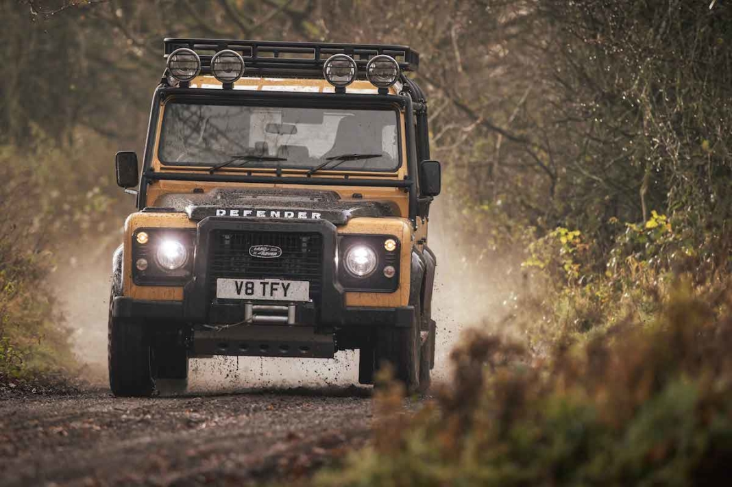 Land Rover Defender Works V8 Trophy