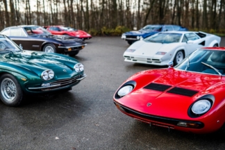 A subasta esta colección con seis Lamborghini clásicos subasta colección Lamborghini clásicos