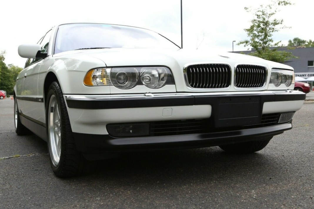 BMW Serie 7 año 2000