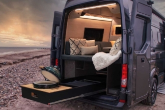 La Loef Camper Van llega con barbacoa incluida para mejorar tus escapadas Loef Camper Van