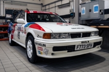 subasta Mitsubishi UK