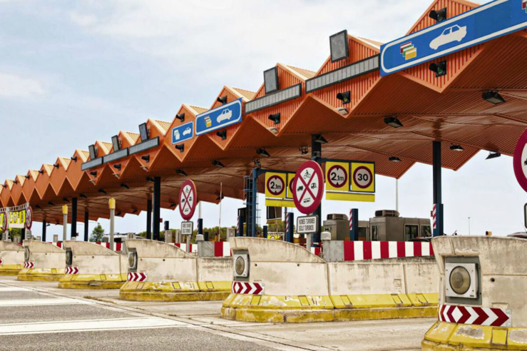 ACS ofrece 10.000 millones de euros a Italia para comprar autopistas