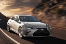 Lexus ES 2021