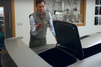 Vídeo: la sorprendente 'practicidad' del Porsche 911 GT1 911 GT1 maletero