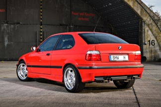 Vídeo: el único BMW M3 Compact E36 construido lo guarda con celo BMW BMW M3 Compact E36 1996