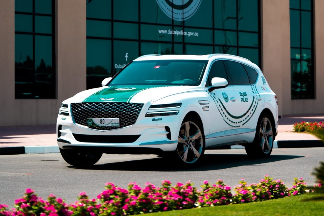 Genesis GV80 Policía Dubái
