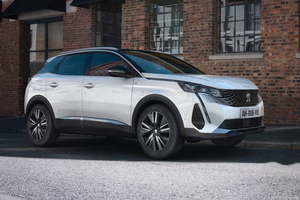 Nuevos coches guardia civil policia nacional 2021