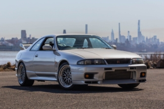 A subasta este Nissan Skyline GT-R V-Spec R33 de 1995 Subasta Nissan Skyline GT-R V-Spec R33 1995
