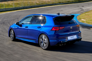PRUEBA Drift: Volkswagen Golf R 8 ¡derrapando cual trasera!