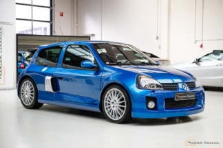 A la venta este Renault Clio V6 Fase 2 de 2003 con solo 8.000 km venta renault clio v6 fase 2 2003