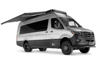 La Airstream Interstate 24X es la camper Mercedes definitiva Airstream-Interstate-24X toldo