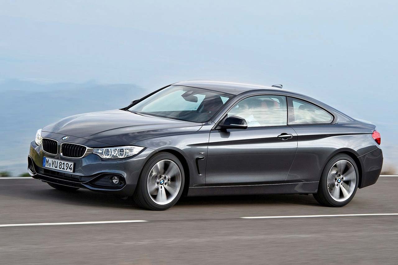 coches jugadores selección española 