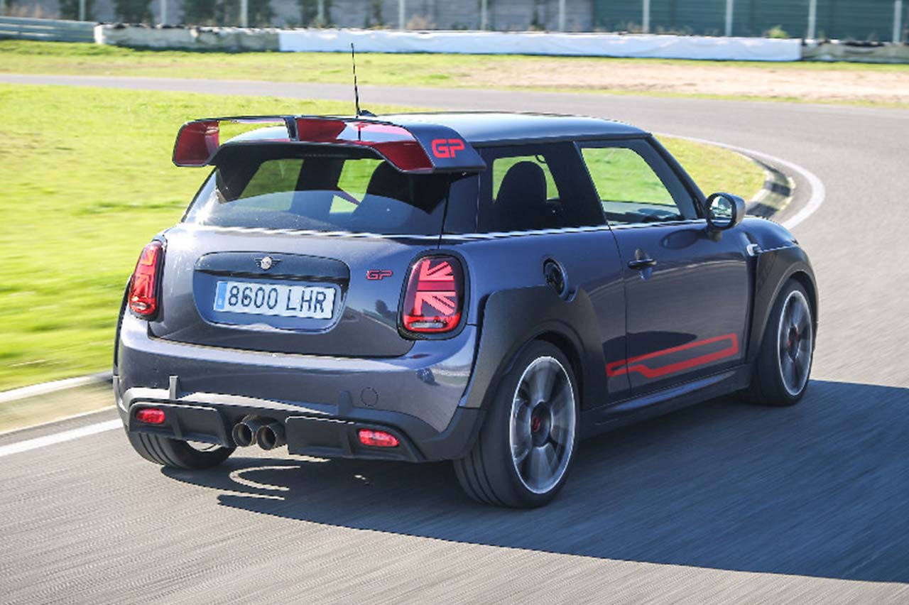 coches pequeños potentes 