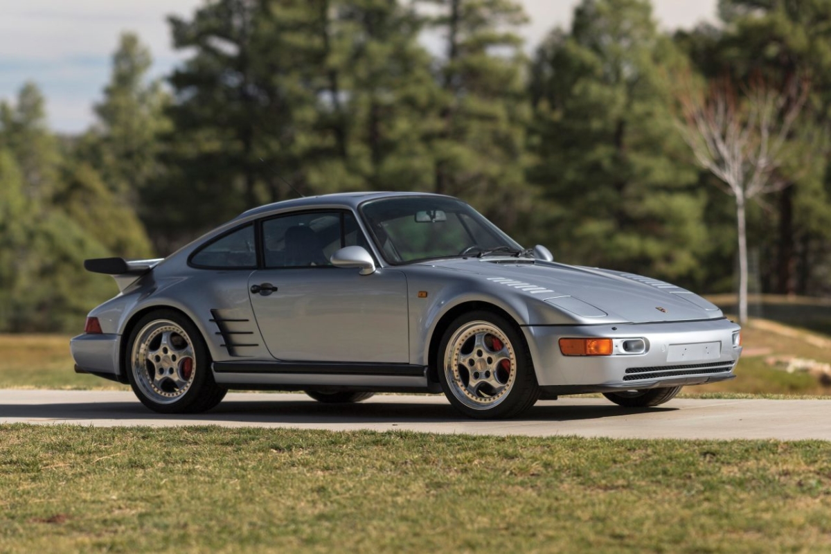 A subasta uno de los 10 únicos Porsche 911 Turbo S 3.6 X83