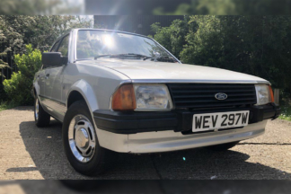 A subasta el Ford Escort Ghia de 1981 de la Princesa Diana de Gales subasta ford escort ghia 1981 princesa diana gales