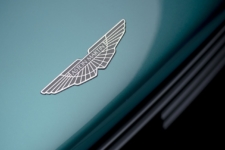 Aston Martin Valhalla
