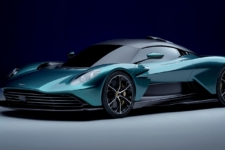 Aston Martin Valhalla