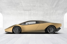 Countach 50 Omaggio lateral
