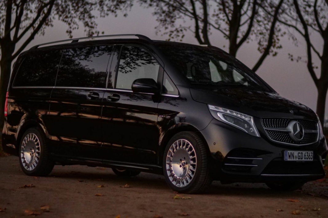 Mercedes Clase V con motor V8 biturbo de 585 CV