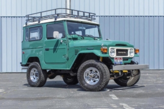 A la venta este espectacular Toyota Land Cruiser de Tom Hanks Toyota Land Cruiser Tom Hank