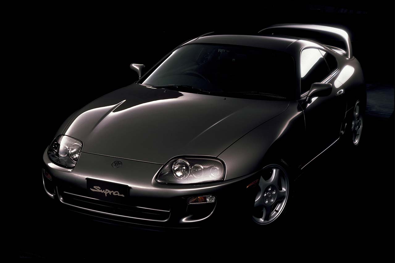 coches clásicos japoneses caros 