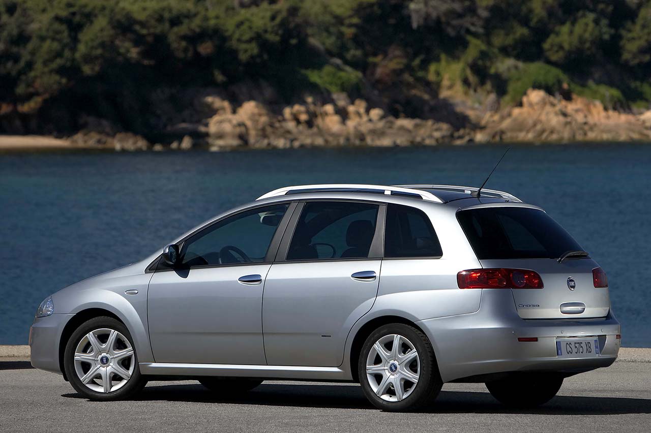 coches extraños europeos 