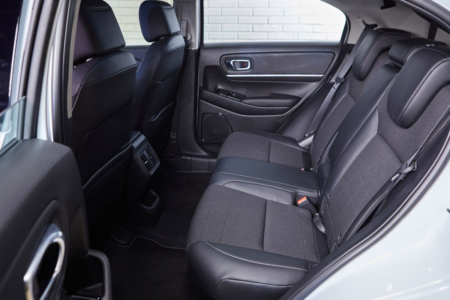 Honda HR-V e:HEV 2021 asientos traseros