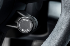 Porsche Taycan Cross Turismo drive select