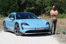 Porsche Taycan Cross Turismo Karam