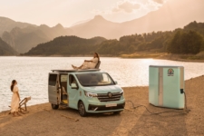 Renault Hippie Caviar Hotel carga