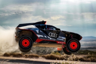 El Audi RS Q e-Tron del Rally Dakar se pone a punto en España audi rs q e-tron