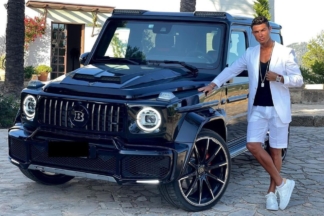 El nuevo coche de Cristiano Ronaldo, un Brabus de edición limitada coche cristiano ronaldo brabus g v12 900