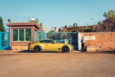 Bentley convierte una base militar abandonada 8¡9