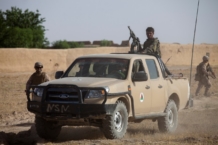 El ejército de EEUU podría haber dejado 65.000 Ford Rangers y Humvees en Afganistán Ford Rangers y Humvees en Afganistán