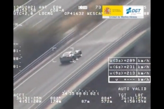 Vídeo: la DGT caza a este Ferrari a más de 250 km/h en la AP7, en Marbella La DGT caza a este Ferrari a más de 250 km/h por la AP7