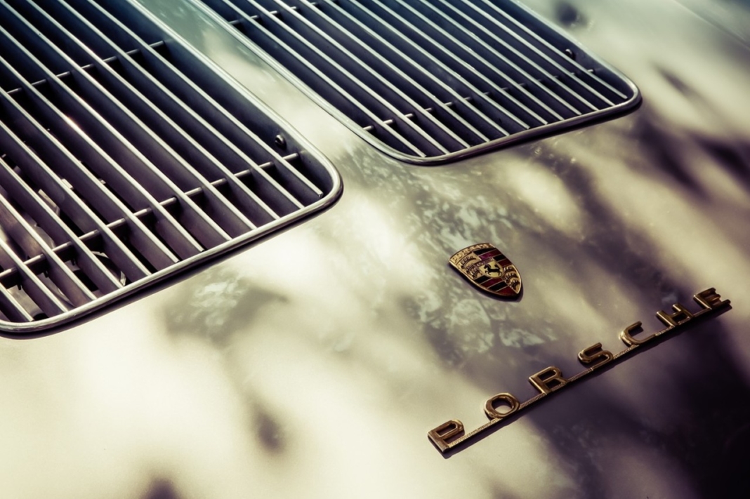 las denominaciones y códigos internos de los modelos de Porsche