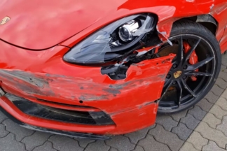 Reparar este Porsche 718 Cayman GTS accidentado en Nürburgring cuesta 100.000 euros reparar porsche 718 cayman gts accidentado nurburgring cuesta 100000 euros