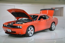 Dodge Challenger SRT8