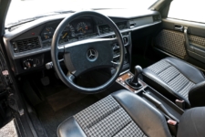 Mercedes-Benz 190 E 2.3-16