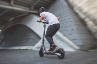 Los incendios en las baterías eléctricas empiezan a preocupar a los bomberos