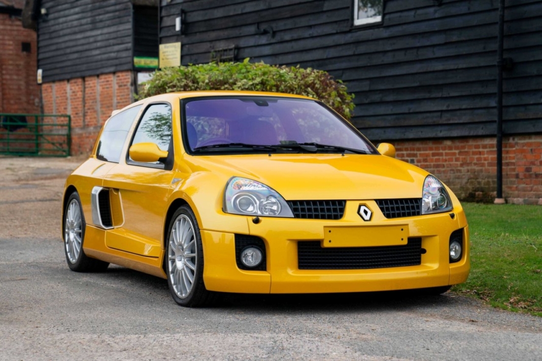 Subasta Renault Clio V6 Fase II 2005
